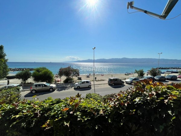 casa indipendente in affitto a Reggio di Calabria in zona Gallico Marina