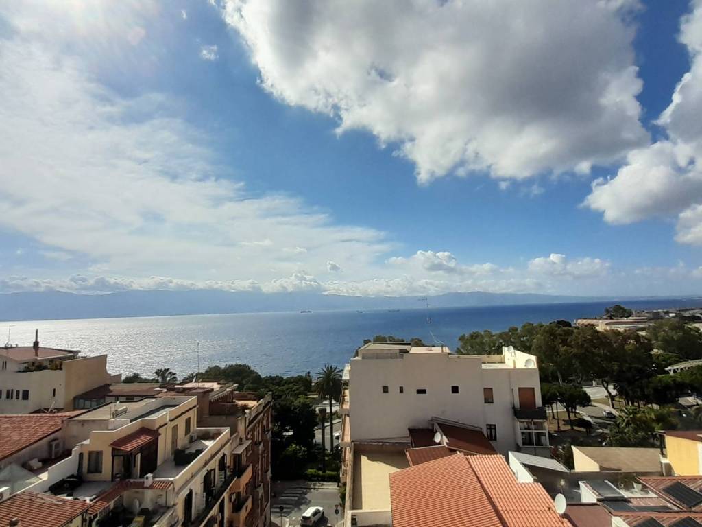 appartamento in affitto a Reggio di Calabria in zona Pineta Zerbi