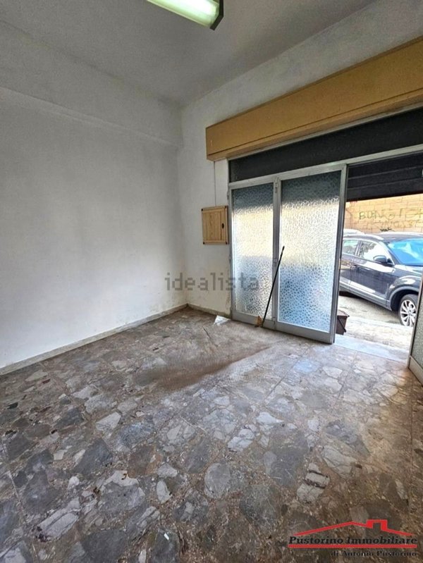 locale di sgombero in affitto a Reggio di Calabria