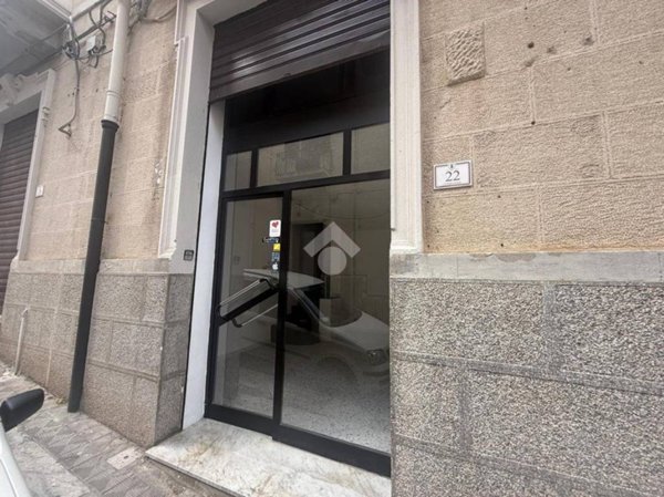 locale commerciale in affitto a Reggio di Calabria in zona Centro Storico