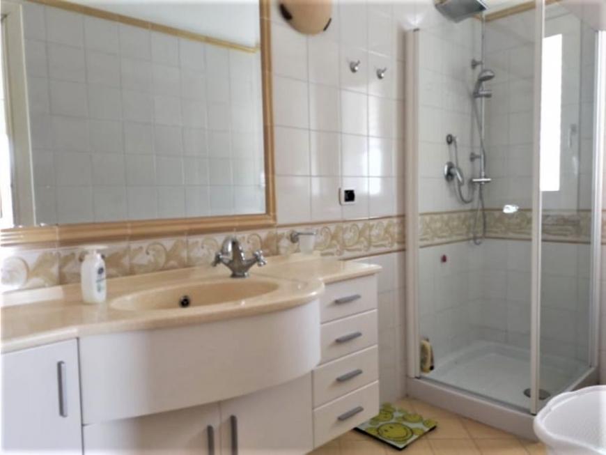 negozio in affitto a Reggio di Calabria in zona Pellaro