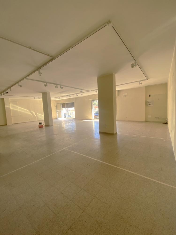 locale commerciale in affitto a Reggio di Calabria in zona Sbarre