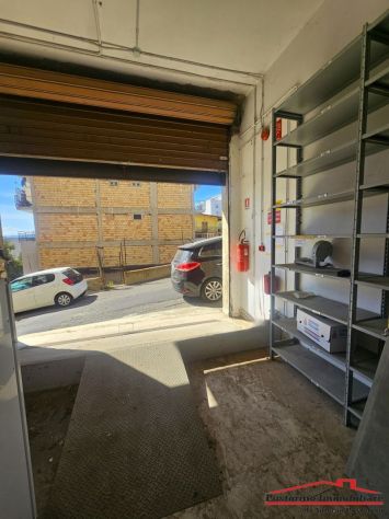 locale commerciale in affitto a Reggio di Calabria in zona Centro Storico