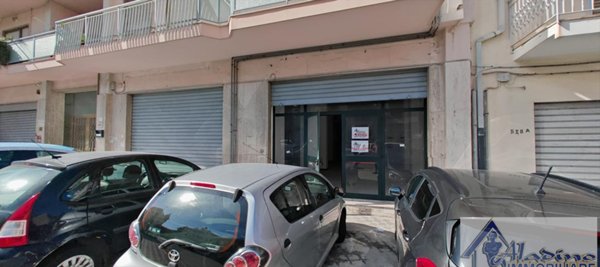 locale commerciale in affitto a Reggio di Calabria in zona Sbarre