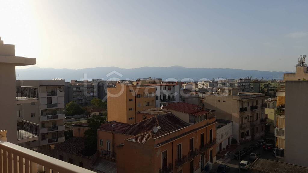 appartamento in affitto a Reggio di Calabria in zona Sbarre