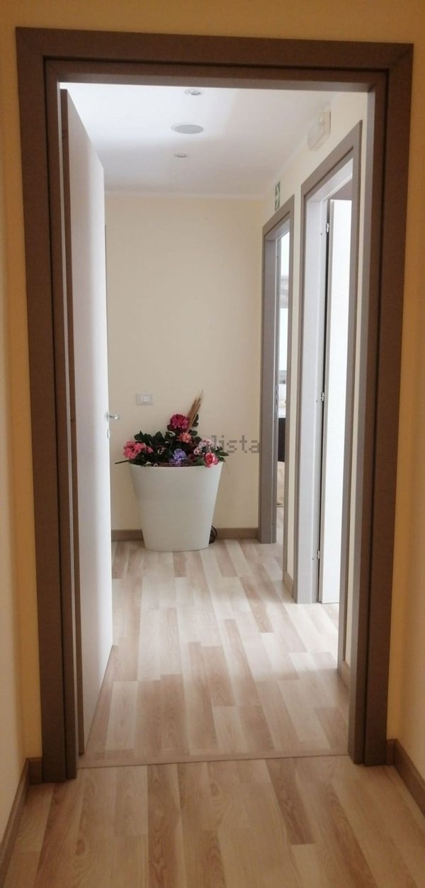 locale commerciale in affitto a Reggio di Calabria