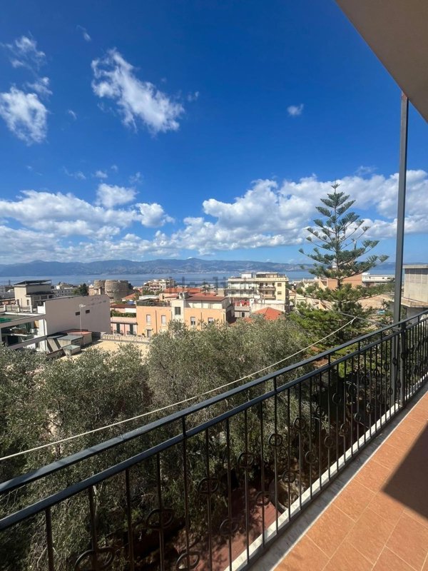 appartamento in affitto a Reggio di Calabria in zona Centro Storico