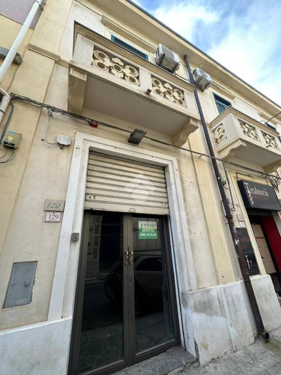negozio in affitto a Reggio di Calabria in zona Centro Storico