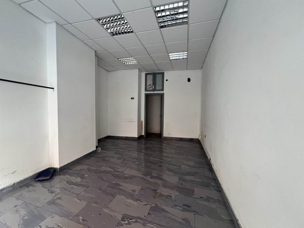 negozio in affitto a Reggio di Calabria in zona Centro Storico