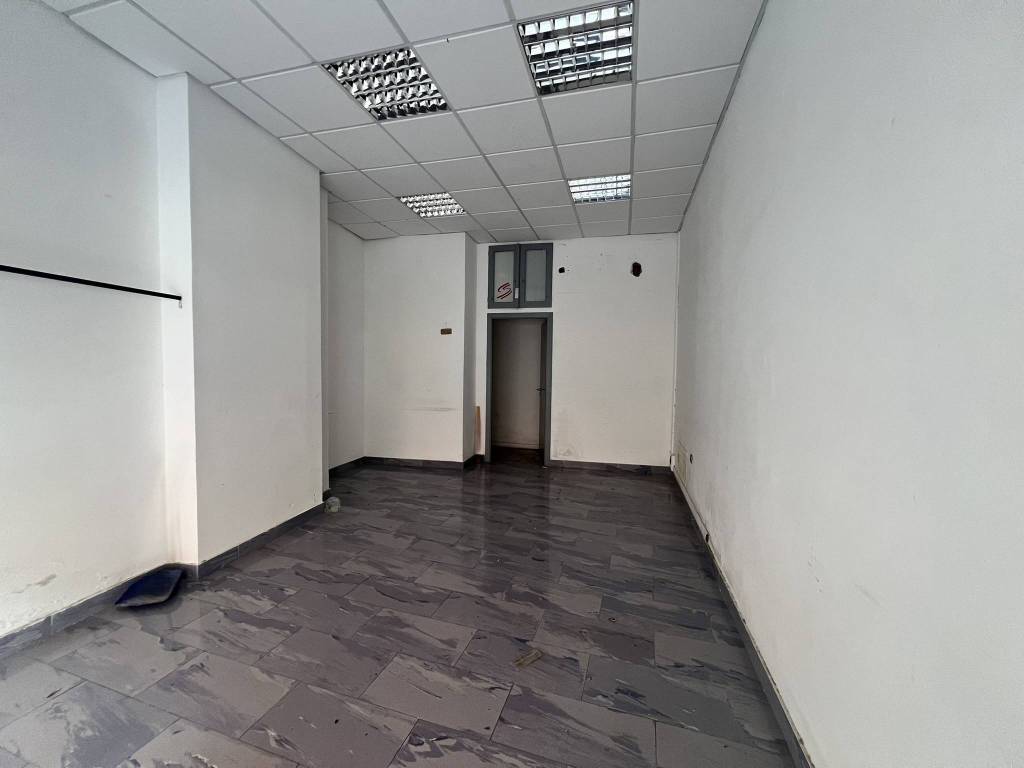 negozio in affitto a Reggio di Calabria in zona Centro Storico