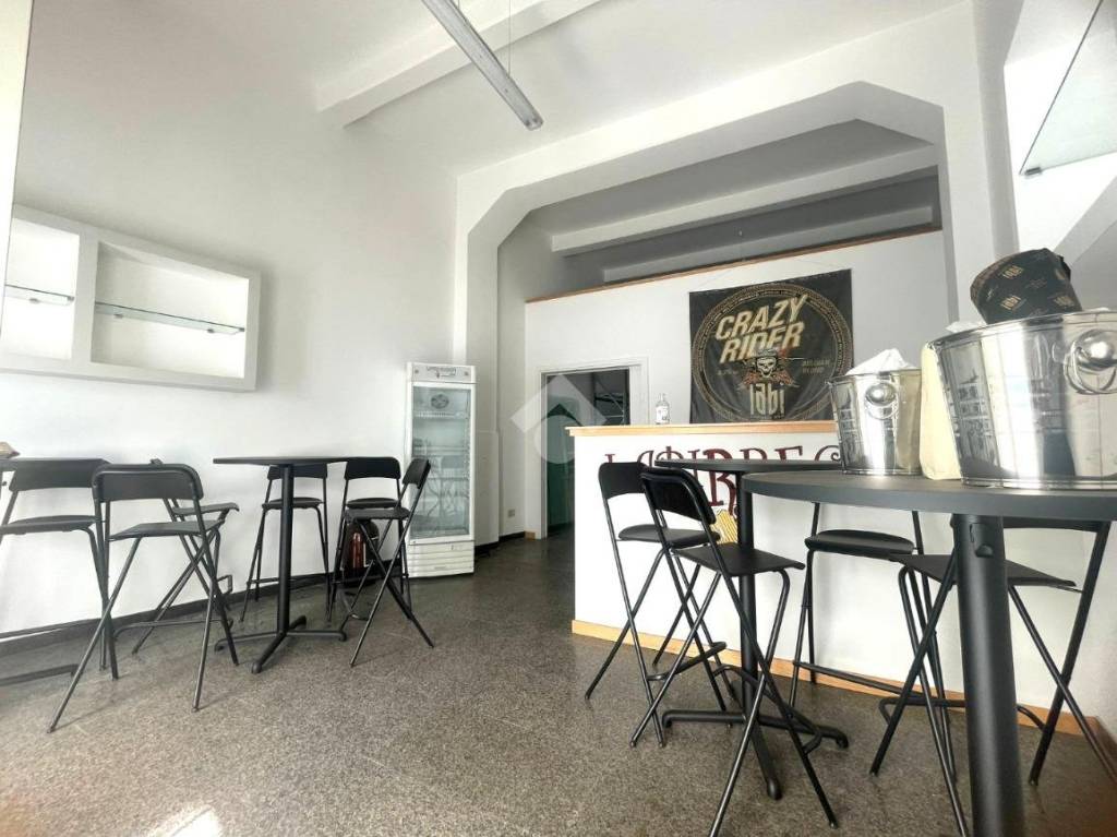 locale commerciale in affitto a Reggio di Calabria in zona Sbarre