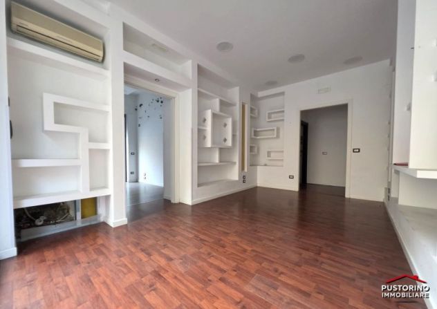 locale commerciale in affitto a Reggio di Calabria in zona Rione Ferrovieri