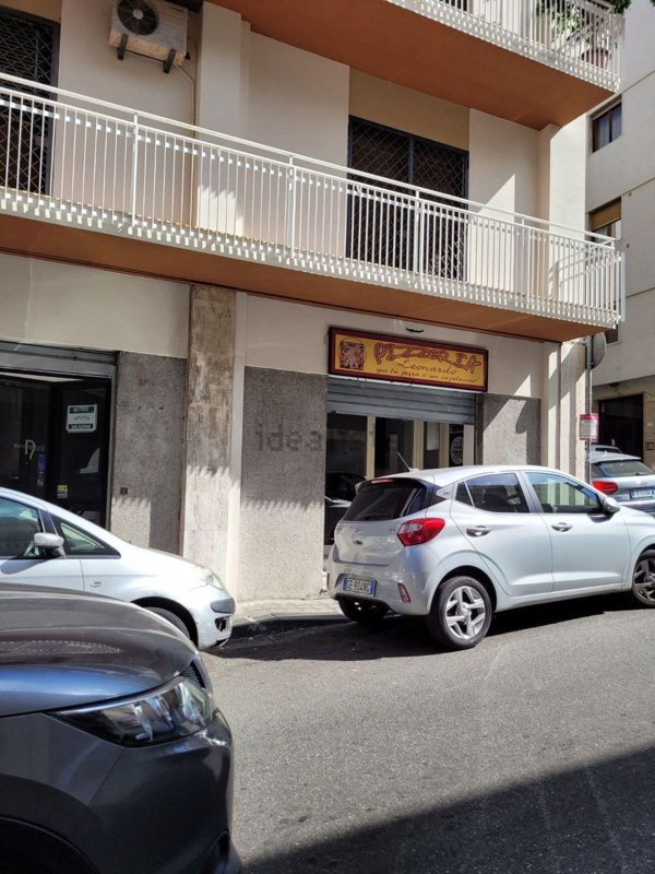 locale commerciale in affitto a Reggio di Calabria