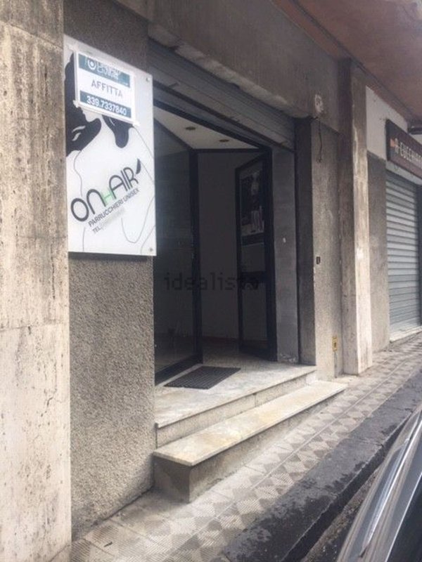locale commerciale in affitto a Reggio di Calabria
