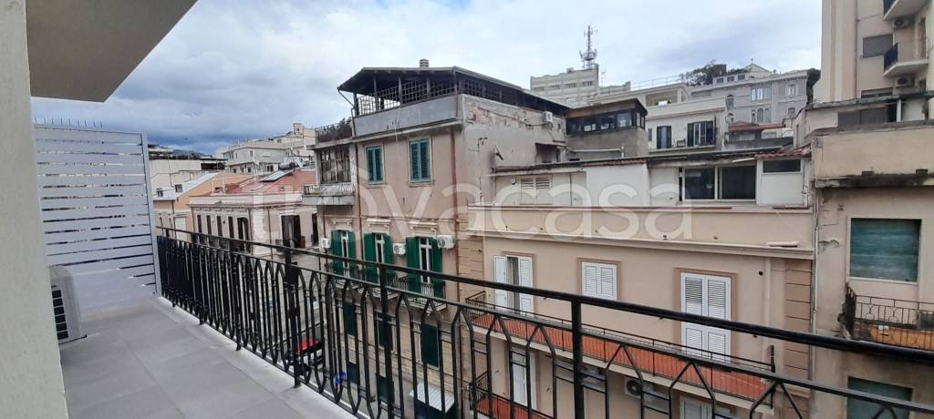 appartamento in affitto a Reggio di Calabria in zona Centro Storico