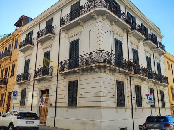 appartamento in affitto a Reggio di Calabria in zona Centro Storico