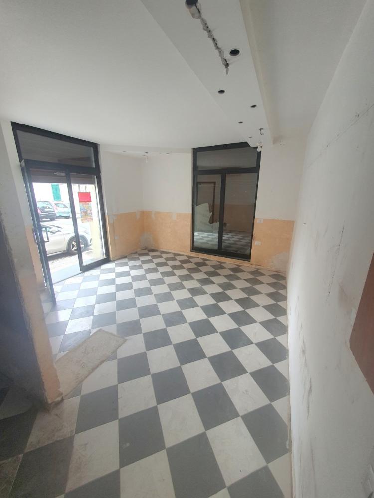 locale commerciale in affitto a Reggio di Calabria