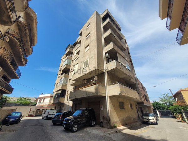 appartamento in affitto a Reggio di Calabria in zona Ravagnese