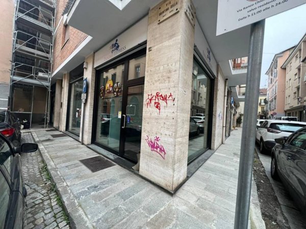 negozio in affitto ad Asti in zona Distretto