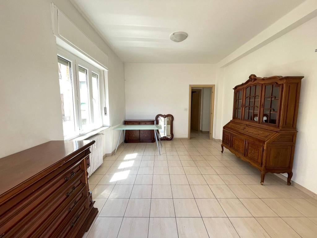 appartamento in affitto ad Asti
