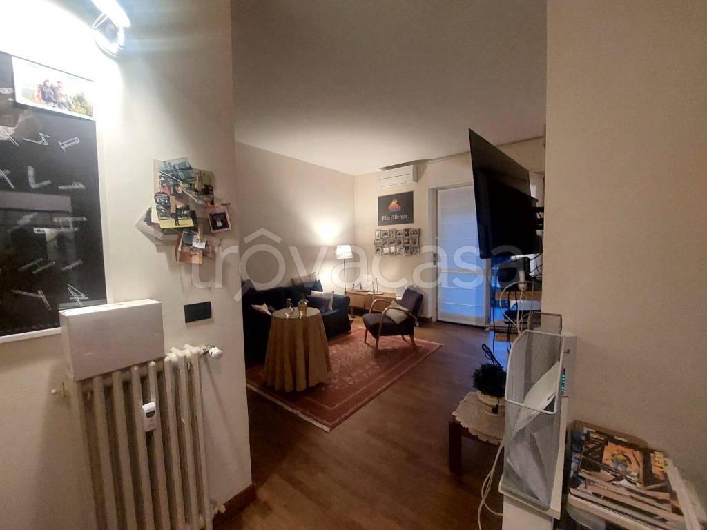 appartamento in affitto ad Asti