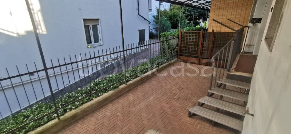 appartamento in affitto ad Asti