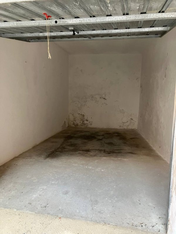 negozio in affitto ad Asti