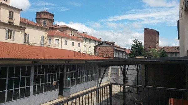 locale di sgombero in affitto ad Asti in zona Centro Città