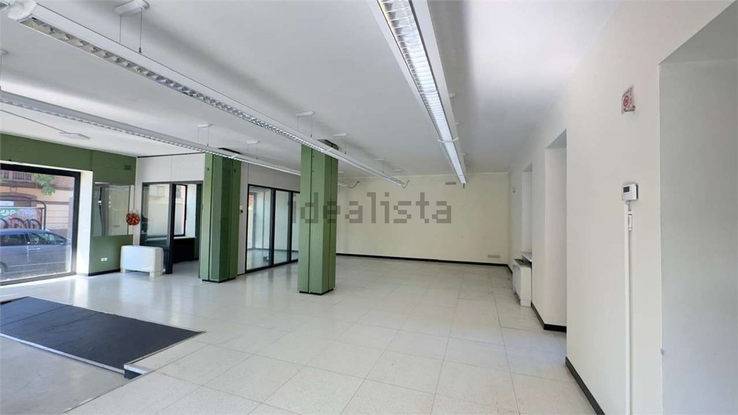 locale commerciale in affitto ad Asti