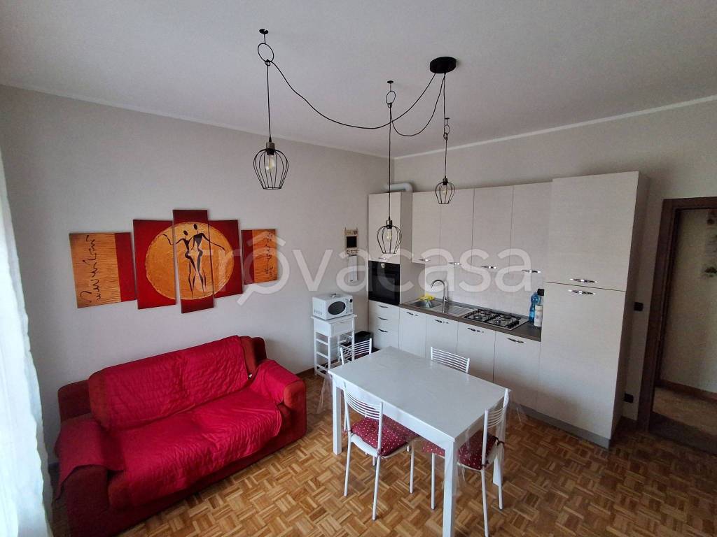 appartamento in affitto ad Asti