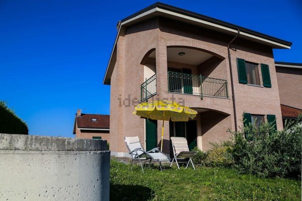 casa indipendente in affitto ad Asti