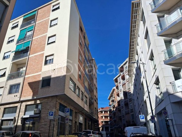 negozio in affitto ad Asti in zona Corso Dante