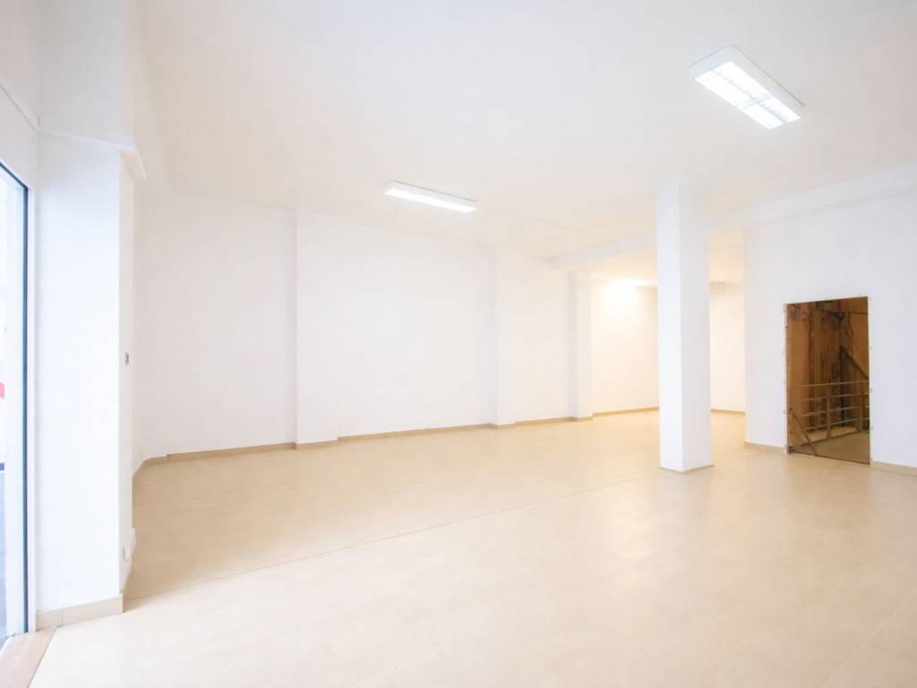 negozio in affitto ad Asti in zona Centro Città