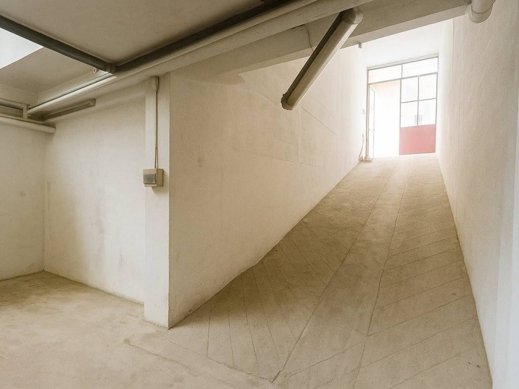 locale commerciale in affitto ad Asti in zona Corso Dante