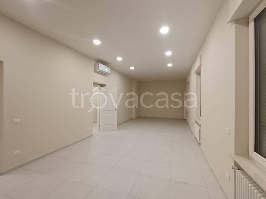 ufficio in affitto ad Asti in zona Centro Città