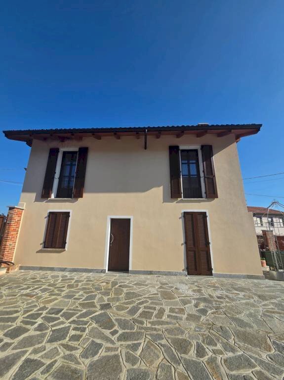 casa indipendente in affitto ad Asti in zona Sessant