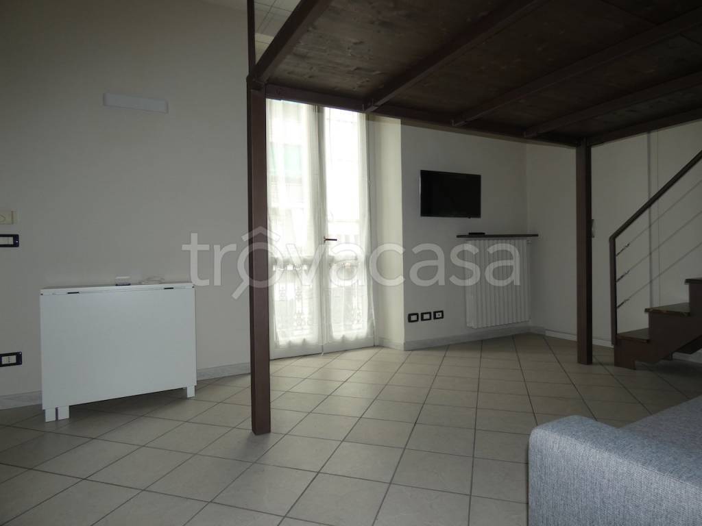 appartamento in affitto ad Asti in zona Pilone