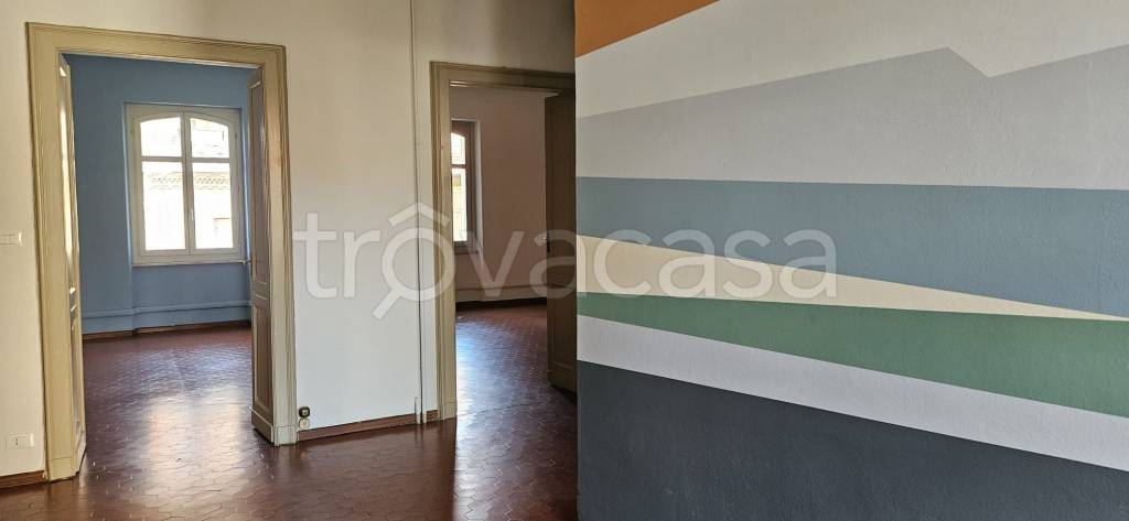 ufficio in affitto ad Asti in zona Corso Dante