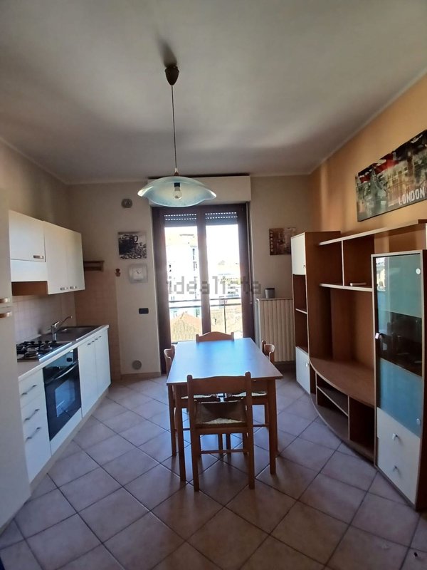 appartamento in affitto ad Asti