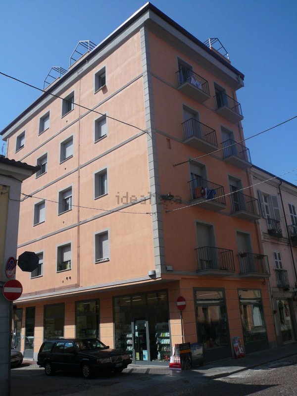 appartamento in affitto ad Asti