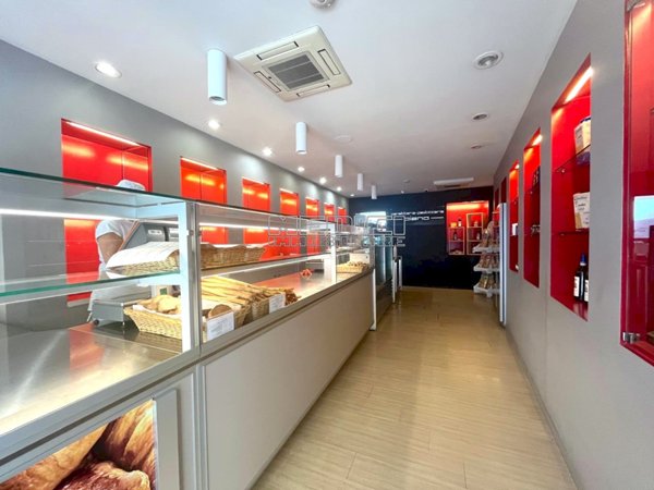 locale commerciale in affitto ad Asti in zona Centro Città
