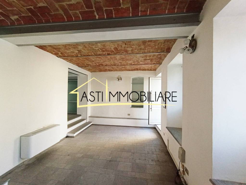 appartamento in affitto ad Asti