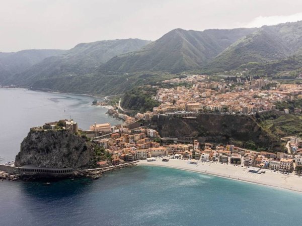 appartamento in affitto a Scilla