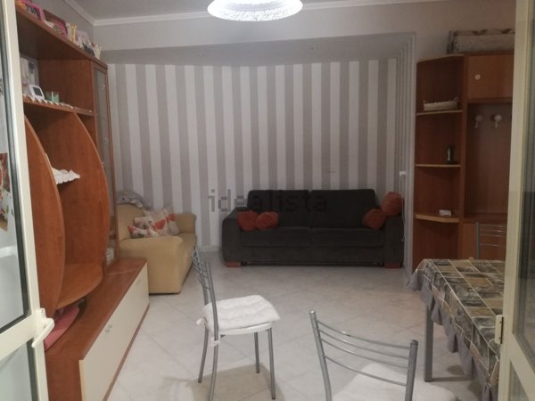 appartamento in affitto a Siderno