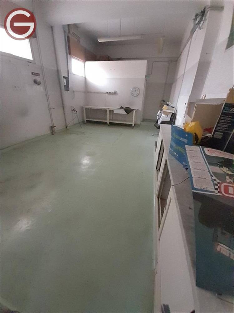 negozio in affitto a Taurianova