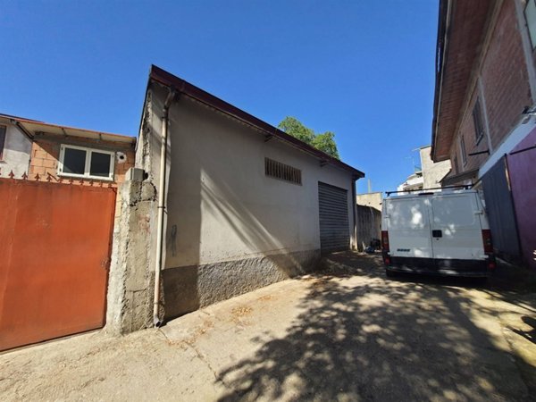 locale di sgombero in affitto a Taurianova