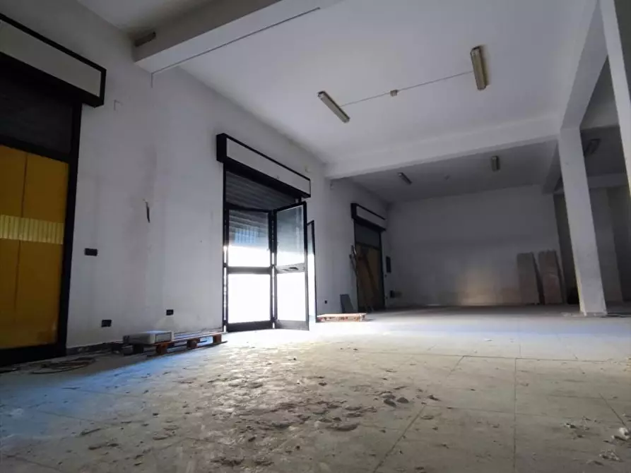 locale commerciale in affitto a Taurianova