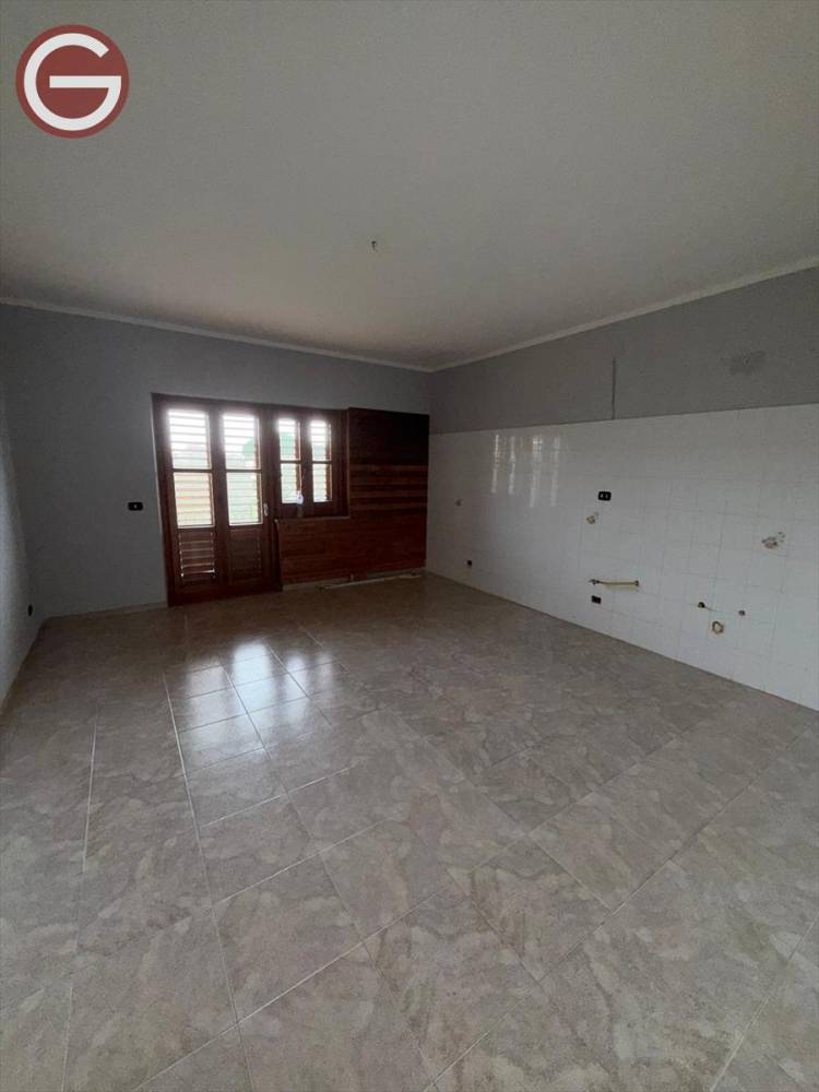 appartamento in affitto a Taurianova