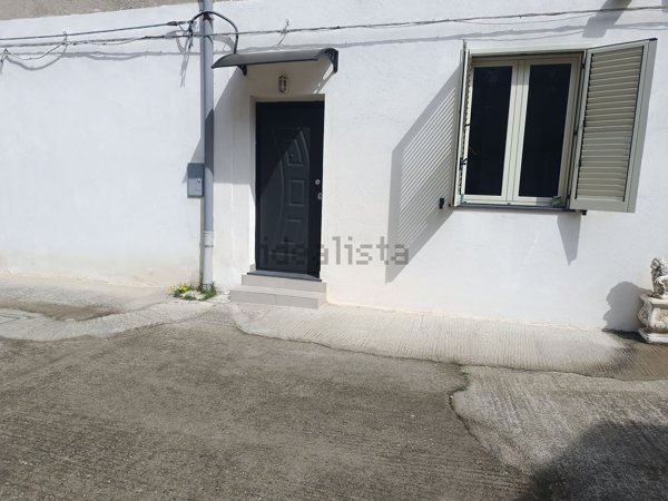 appartamento in affitto a Taurianova