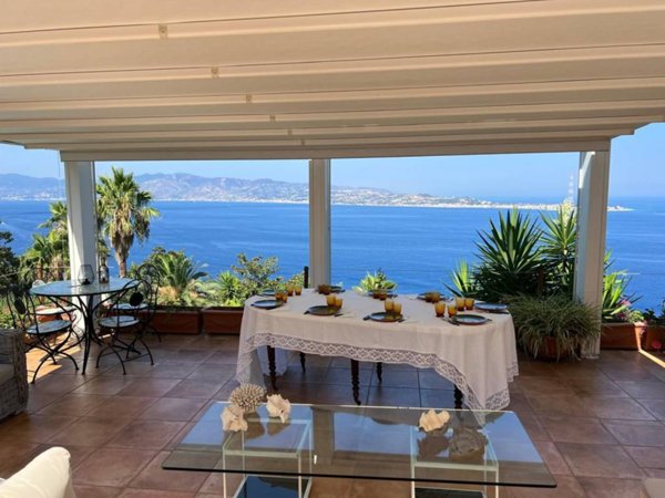 casa indipendente in affitto a Villa San Giovanni
